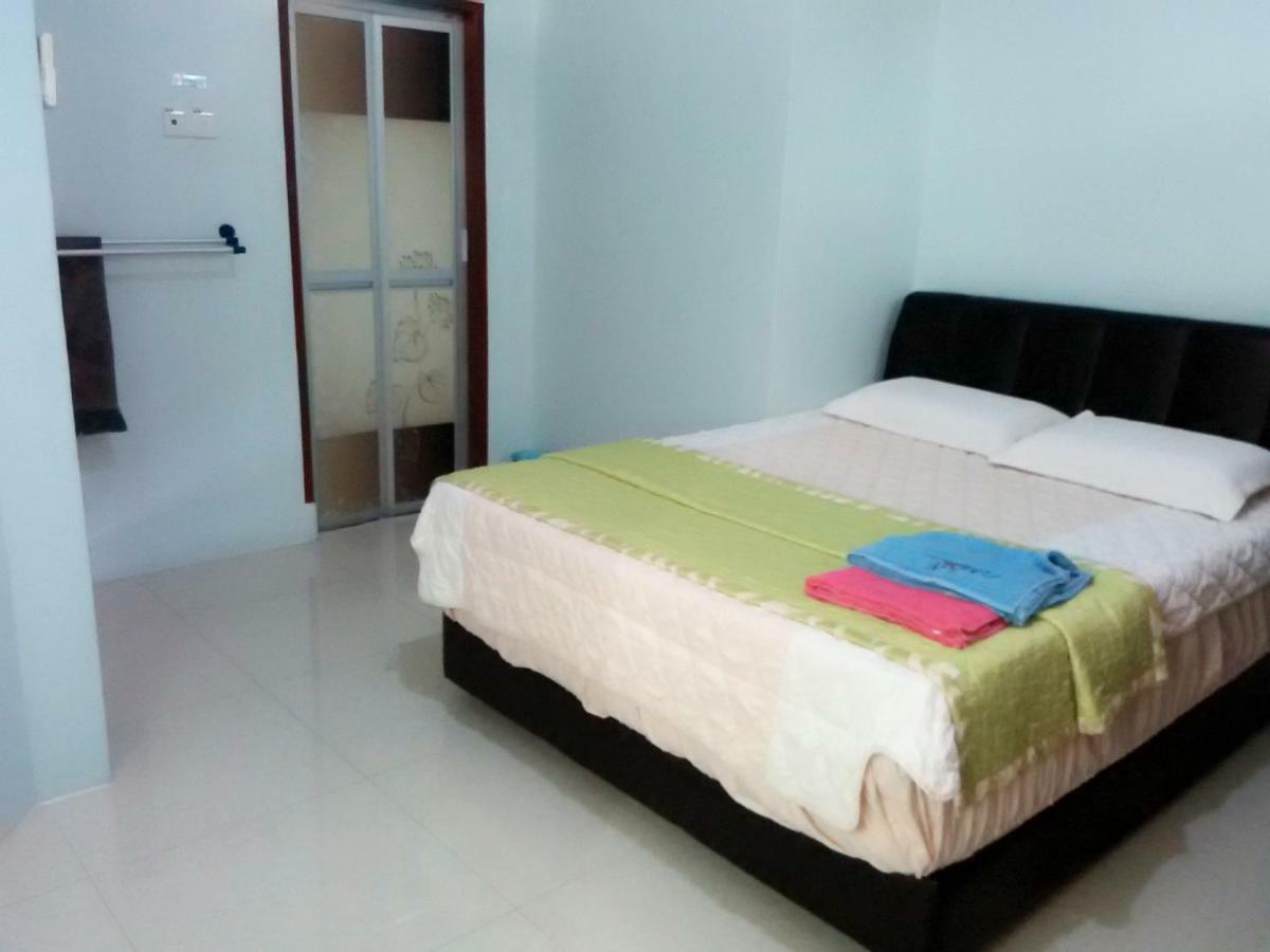 קואלה טרנגאנו Penginapan Mycj - Roomstay מראה חיצוני תמונה